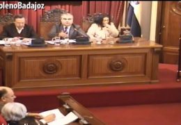 Pleno extraordinario de enero de 2015 del Ayuntamiento de Badajoz